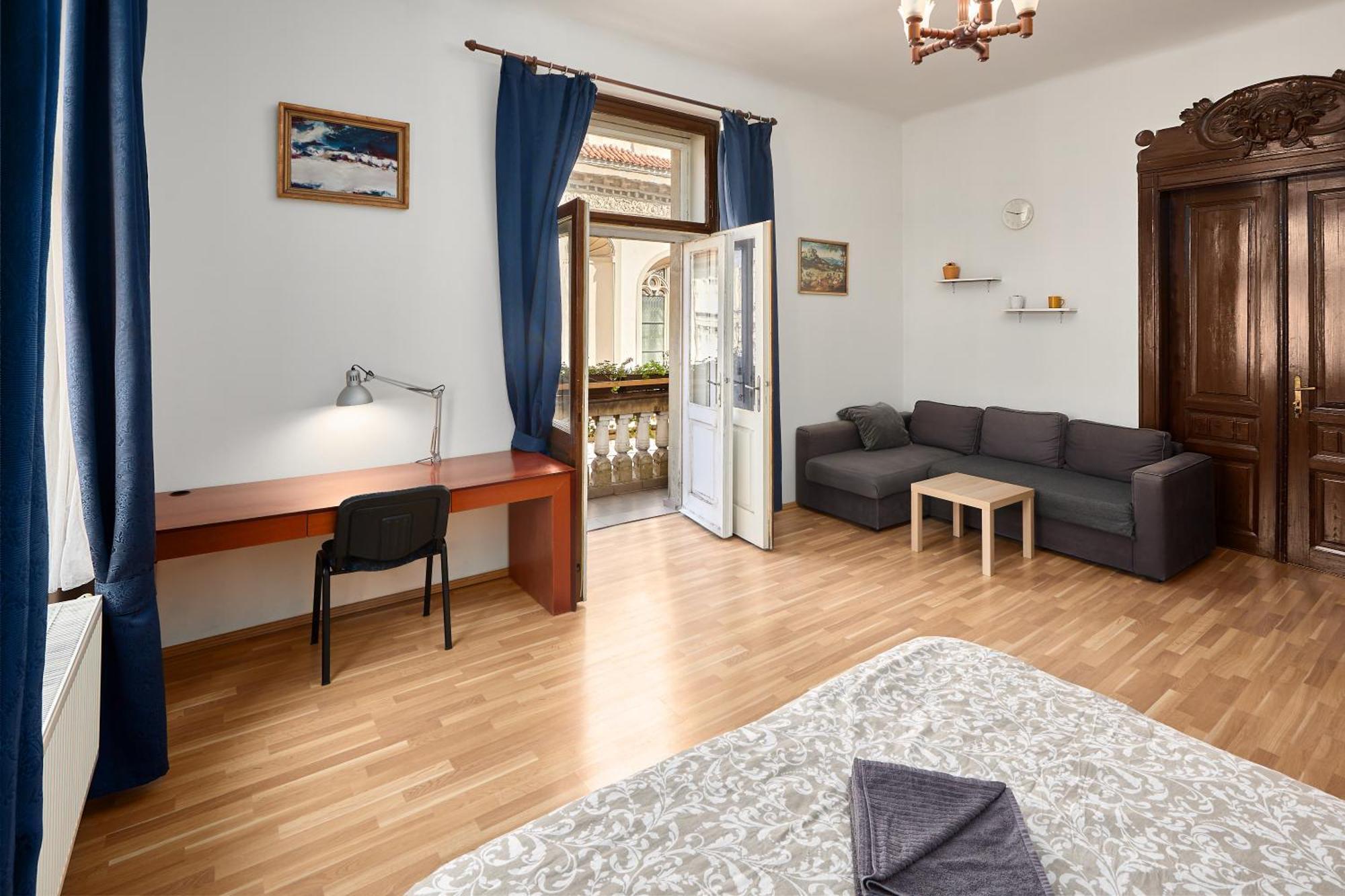 Ferienwohnung Old Town & Parking Assistance Prag Exterior foto