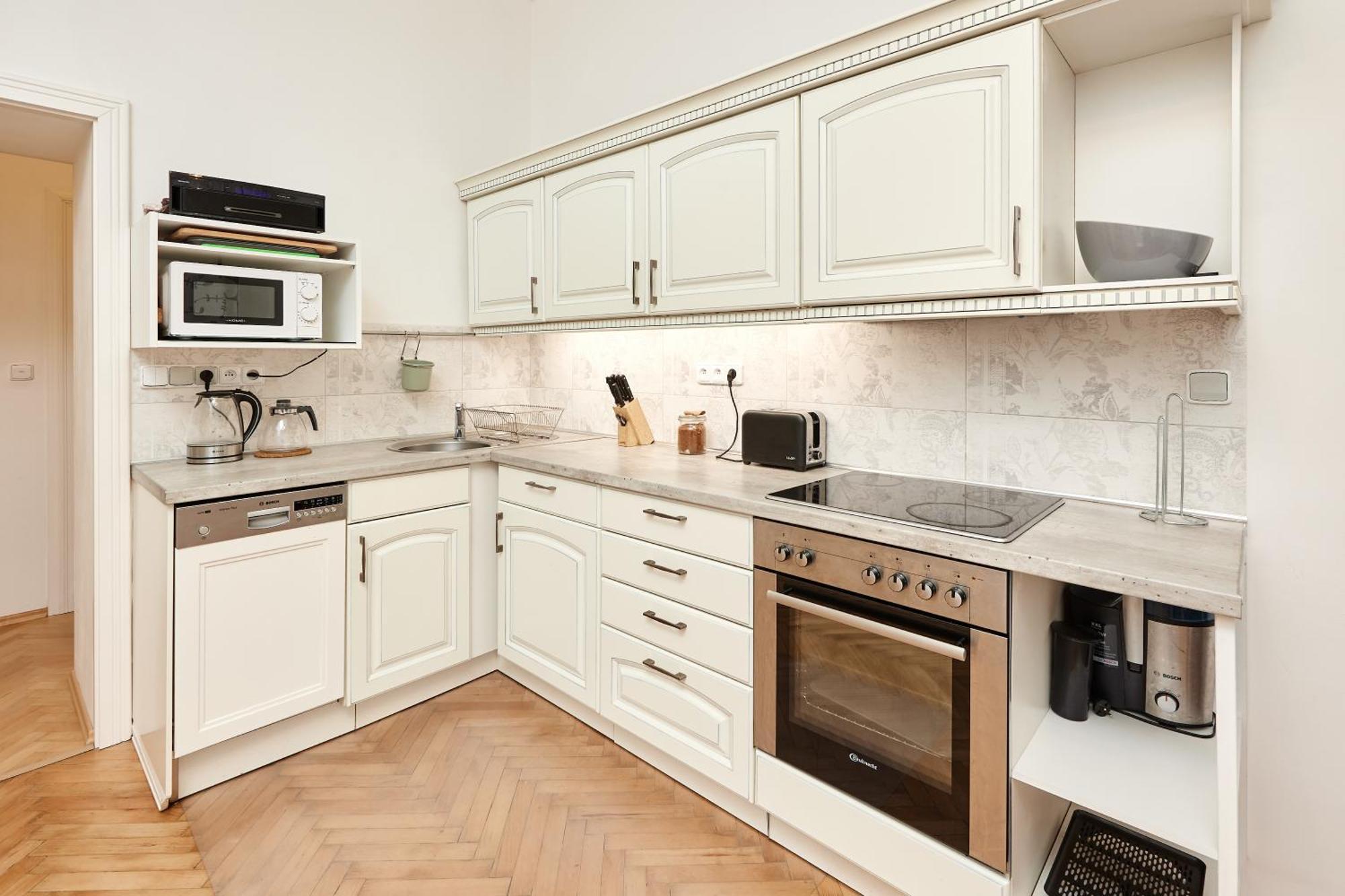 Ferienwohnung Old Town & Parking Assistance Prag Exterior foto
