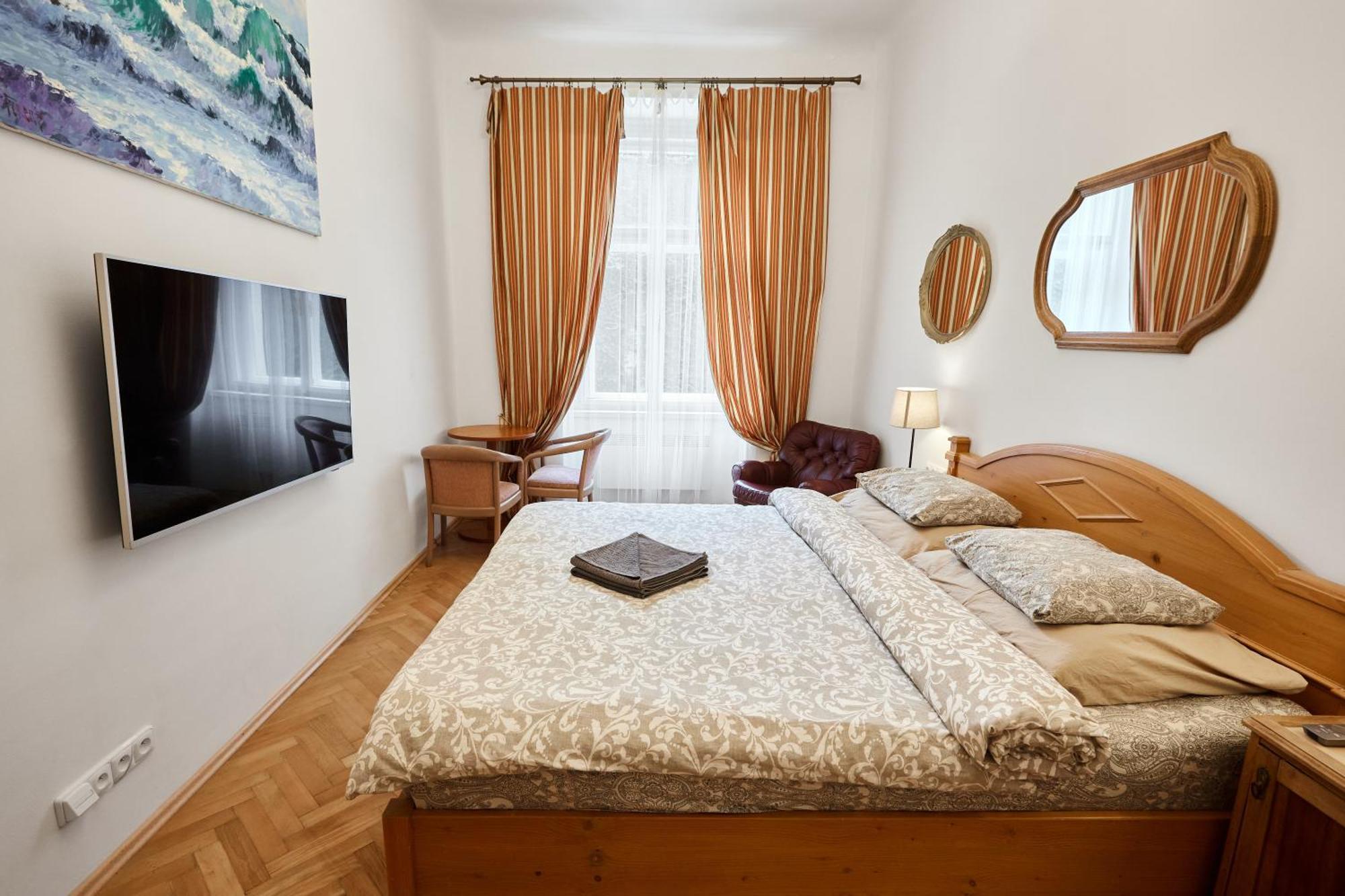 Ferienwohnung Old Town & Parking Assistance Prag Exterior foto